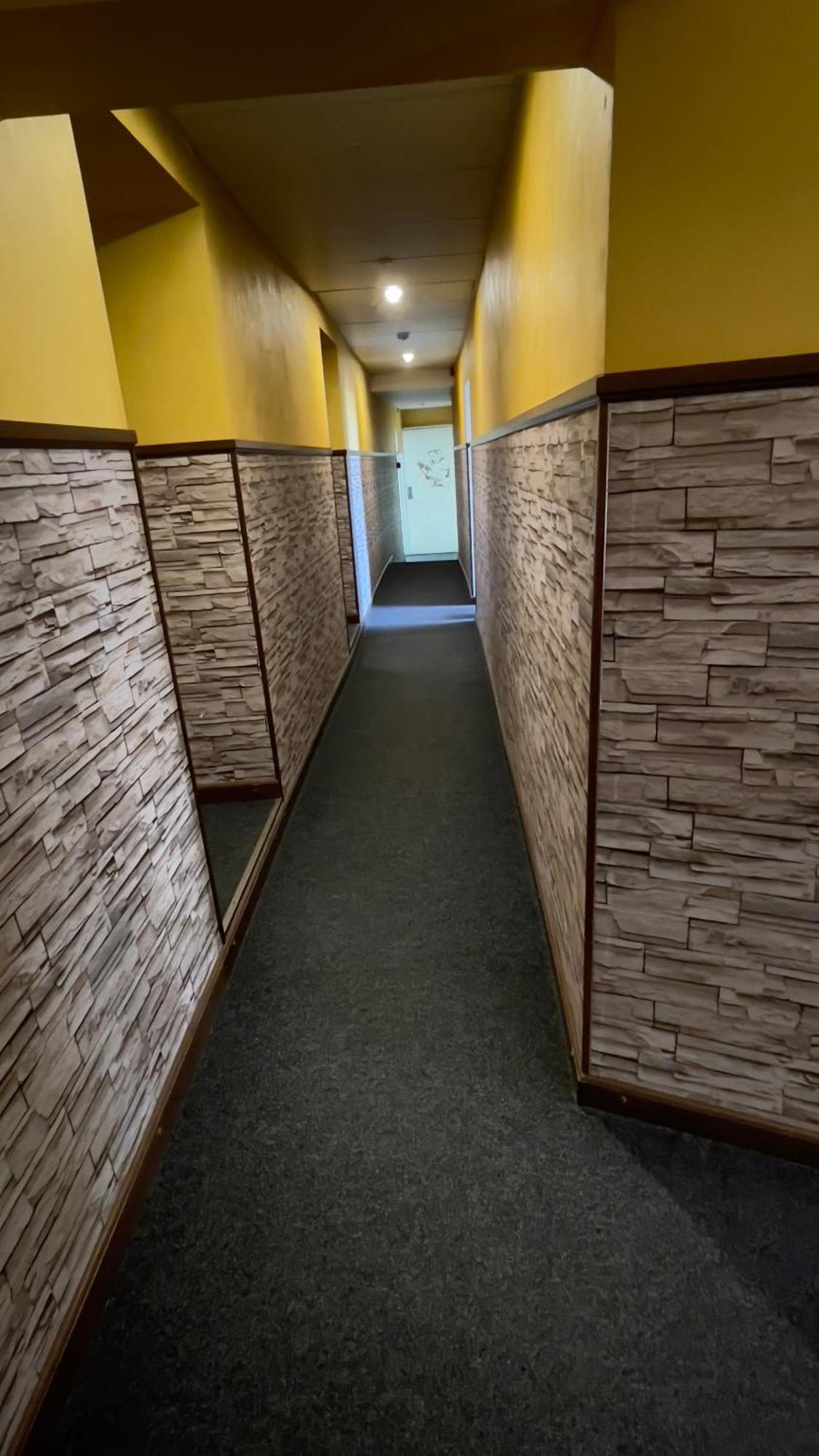 Reval Hostel Eksteriør bilde